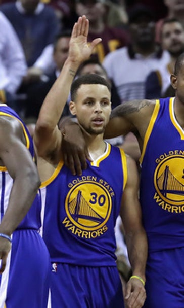 Curry, Thompson lead Warriors to Game 4 win